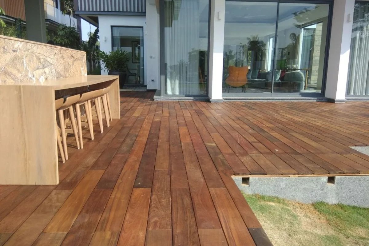 wooden deck flooring